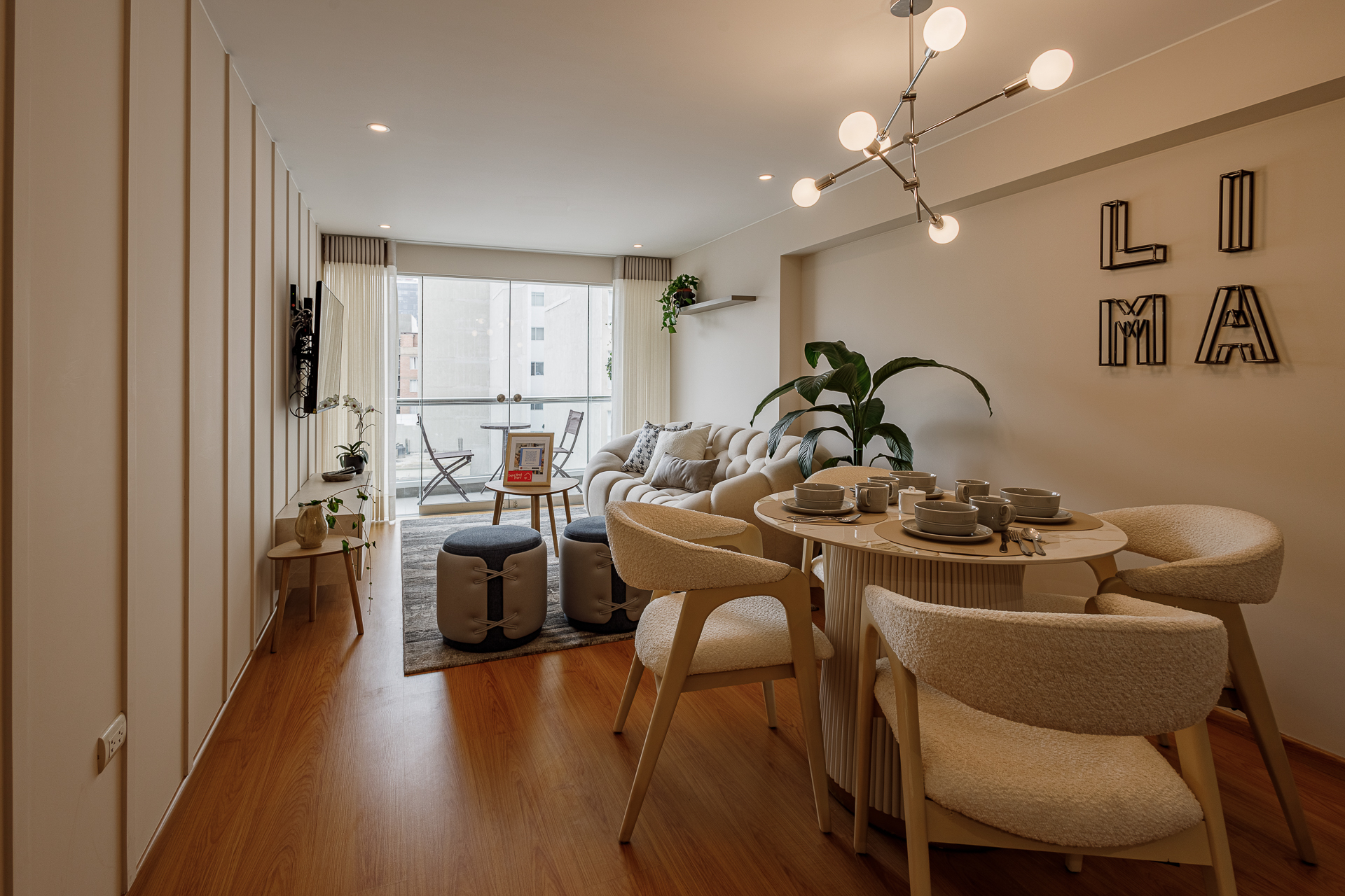 DHP+ | Depa 1BR Elegante Con Balcón en Miraflores